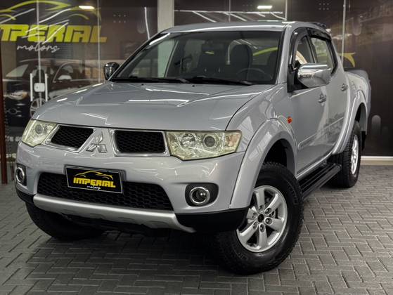 MITSUBISHI L200 TRITON 3.2 HPE 4X4 CD 16V TURBO INTERCOOLER DIESEL 4P AUTOMÁTICO